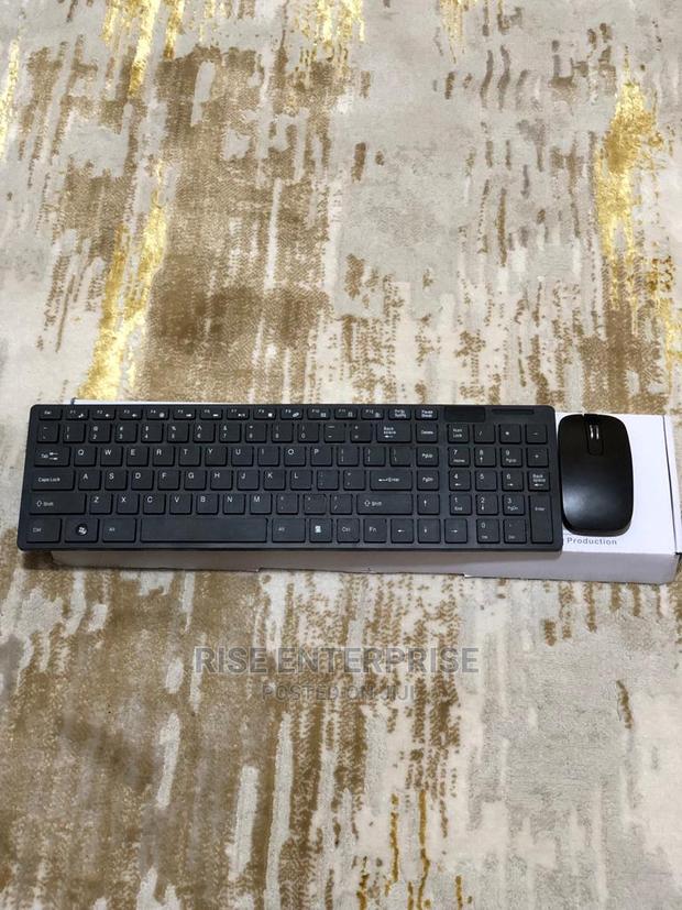 Portable Wireless Keyboard With Mouse - thumbnail 2