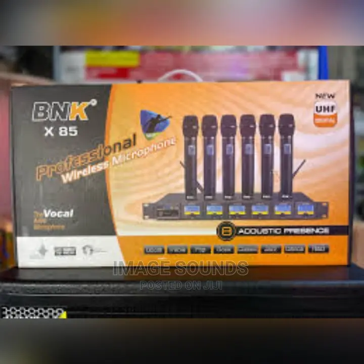 New Proffessional 6 Wireless Microphones BNK