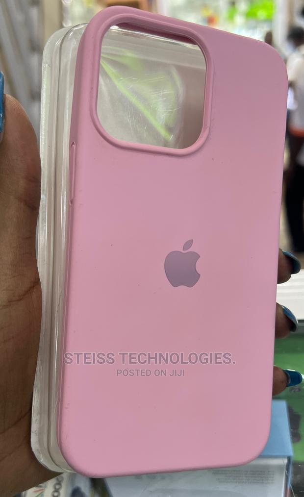 iPhone 13pro Pink Silicon Case. - thumbnail 2