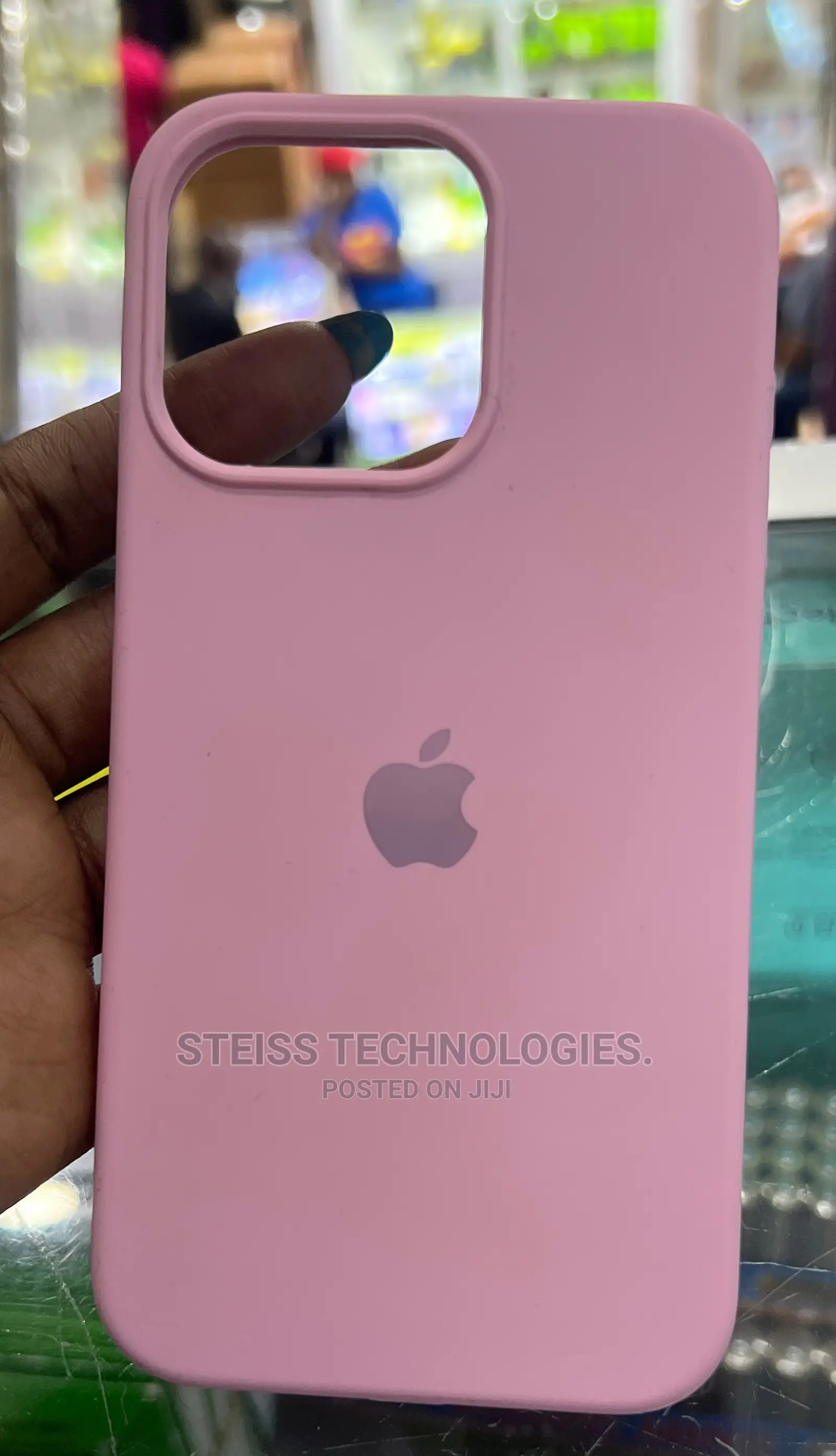 iPhone 13pro Pink Silicon Case.