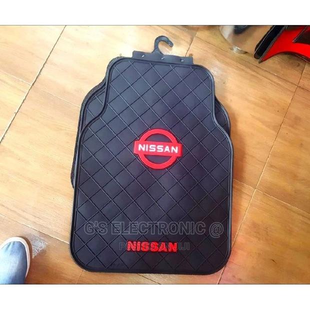 Universal Nissan Floor Mats