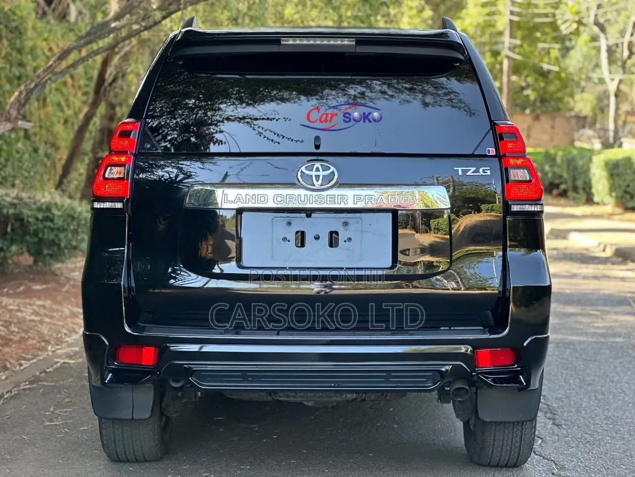 Toyota Land Cruiser Prado 2.8 2018 Matt Black