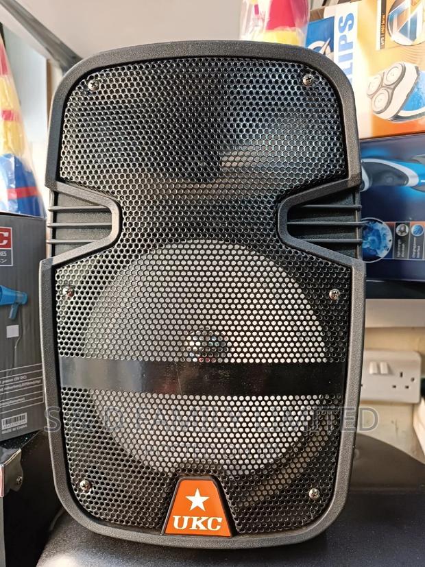 UKC Powered Speaker