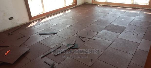 Coloured Rubber Mats - thumbnail 4