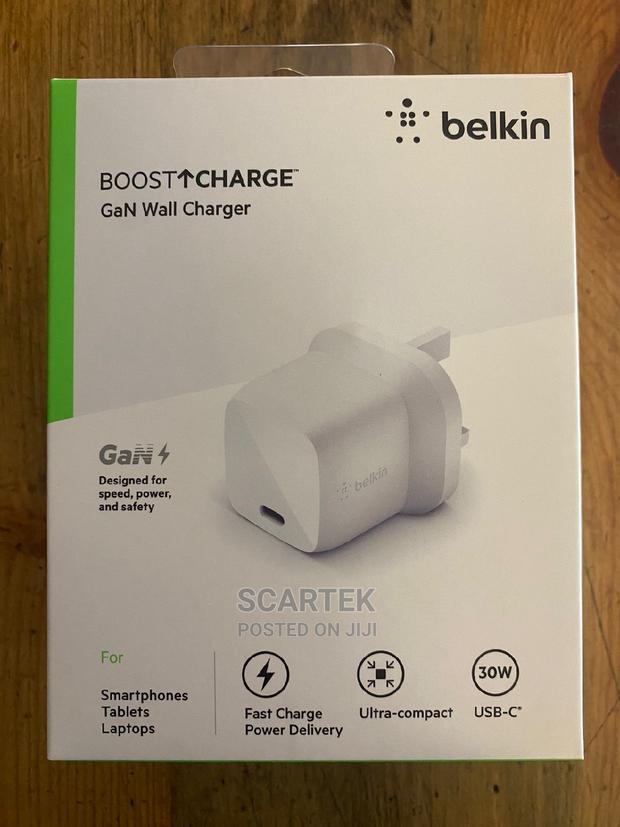 Belkin Boost Charge Gan Wall Charger ( White) - main view