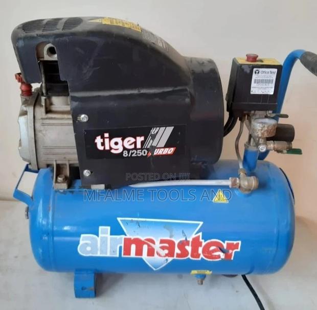 Air Compressor - Tyre Portable 25L 240v 115 PSI - Ex-uk