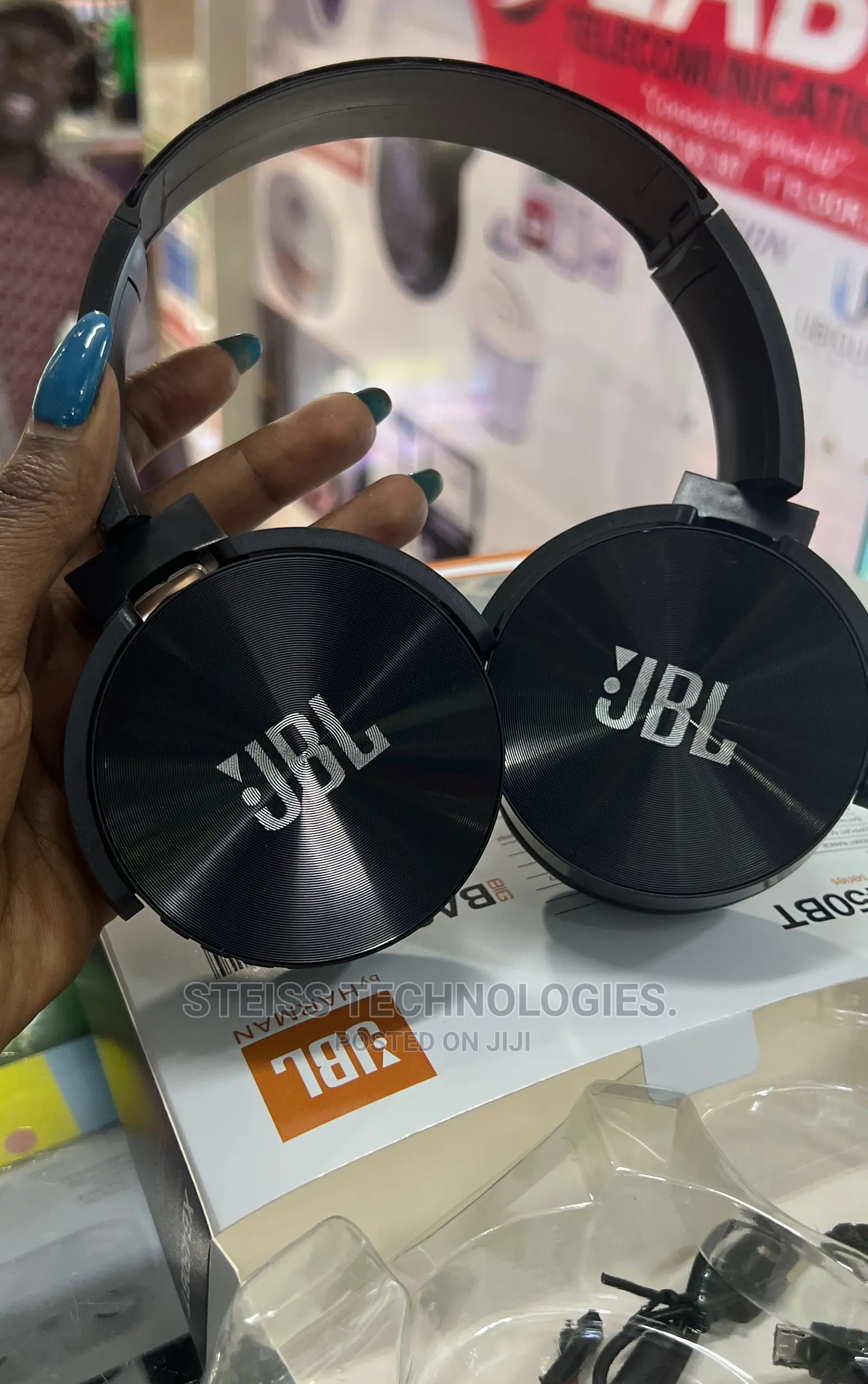 JBL Wireless Headphones.