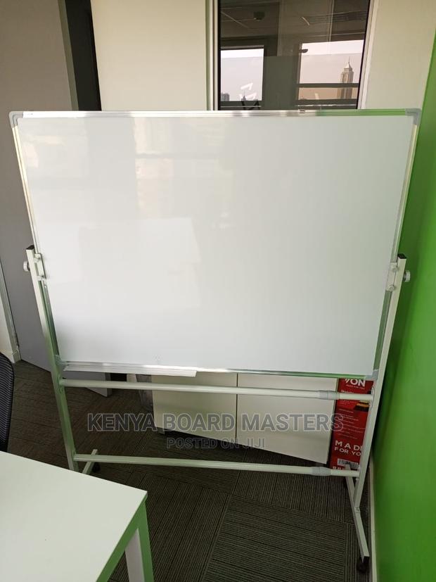 Wheeled White Boards<Wheeled White Board>Wheeled White Board - main view