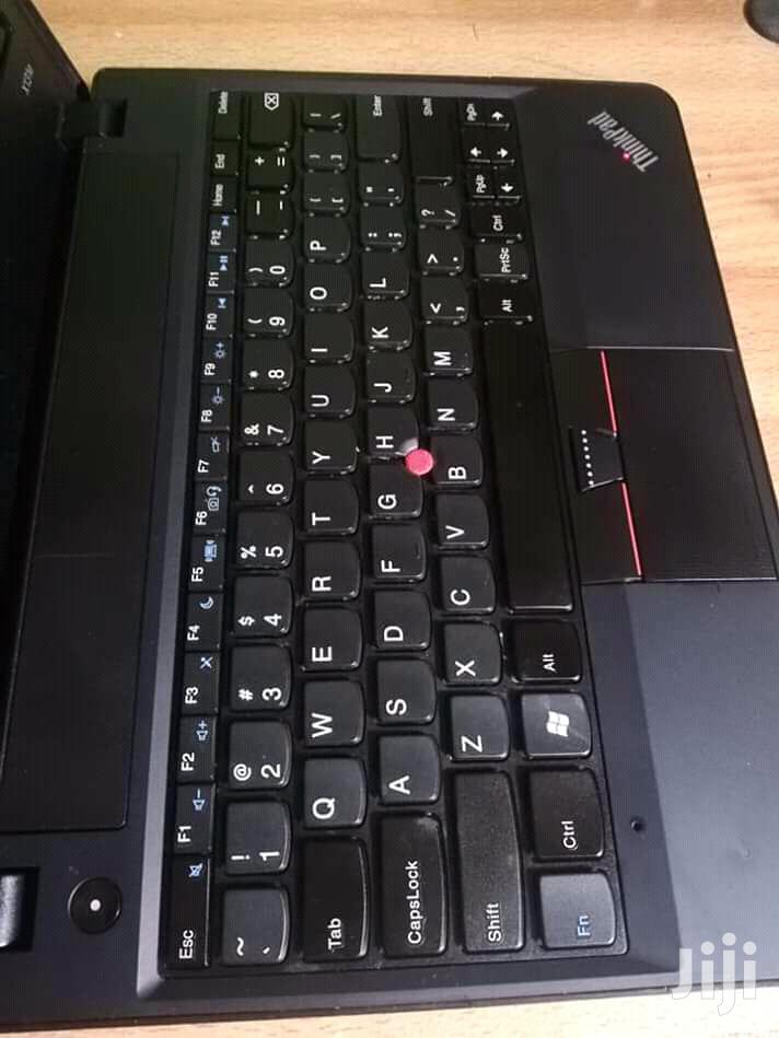 Laptop Lenovo ThinkPad X131e 13.3" 320GB HDD 4GB RAM