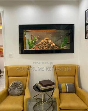 Coral Wall Mount Aquarium - thumbnail 2