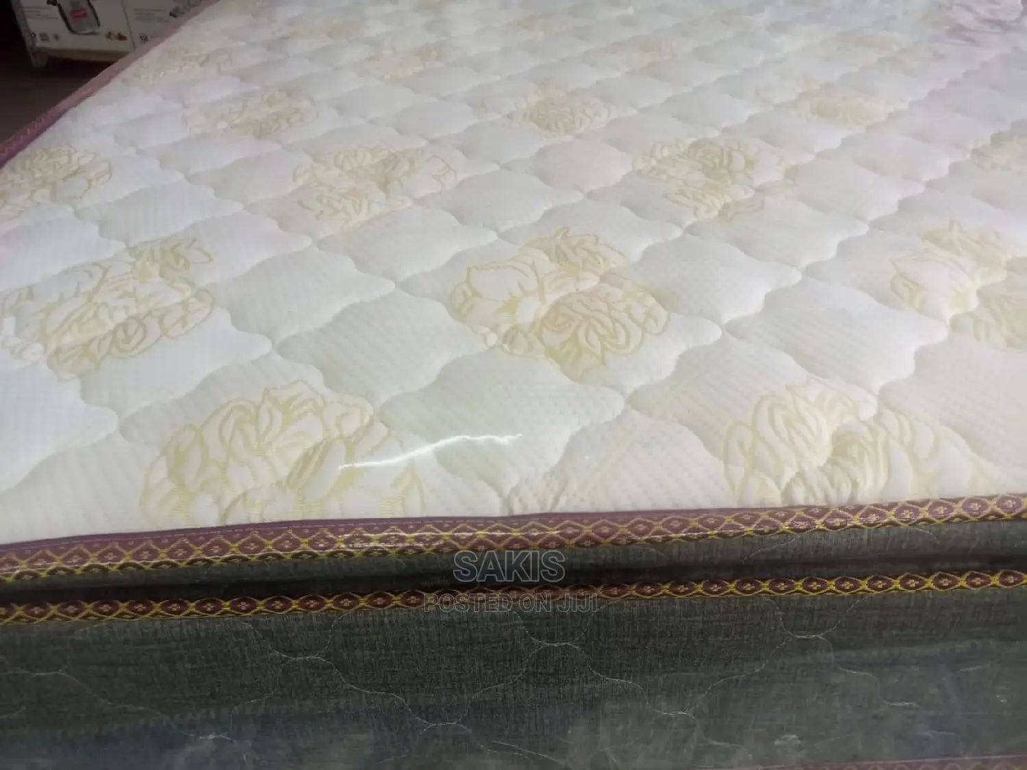 Iko! Ten Years! 5 X 6 X 10 Spring Mattresses With Pillow Top