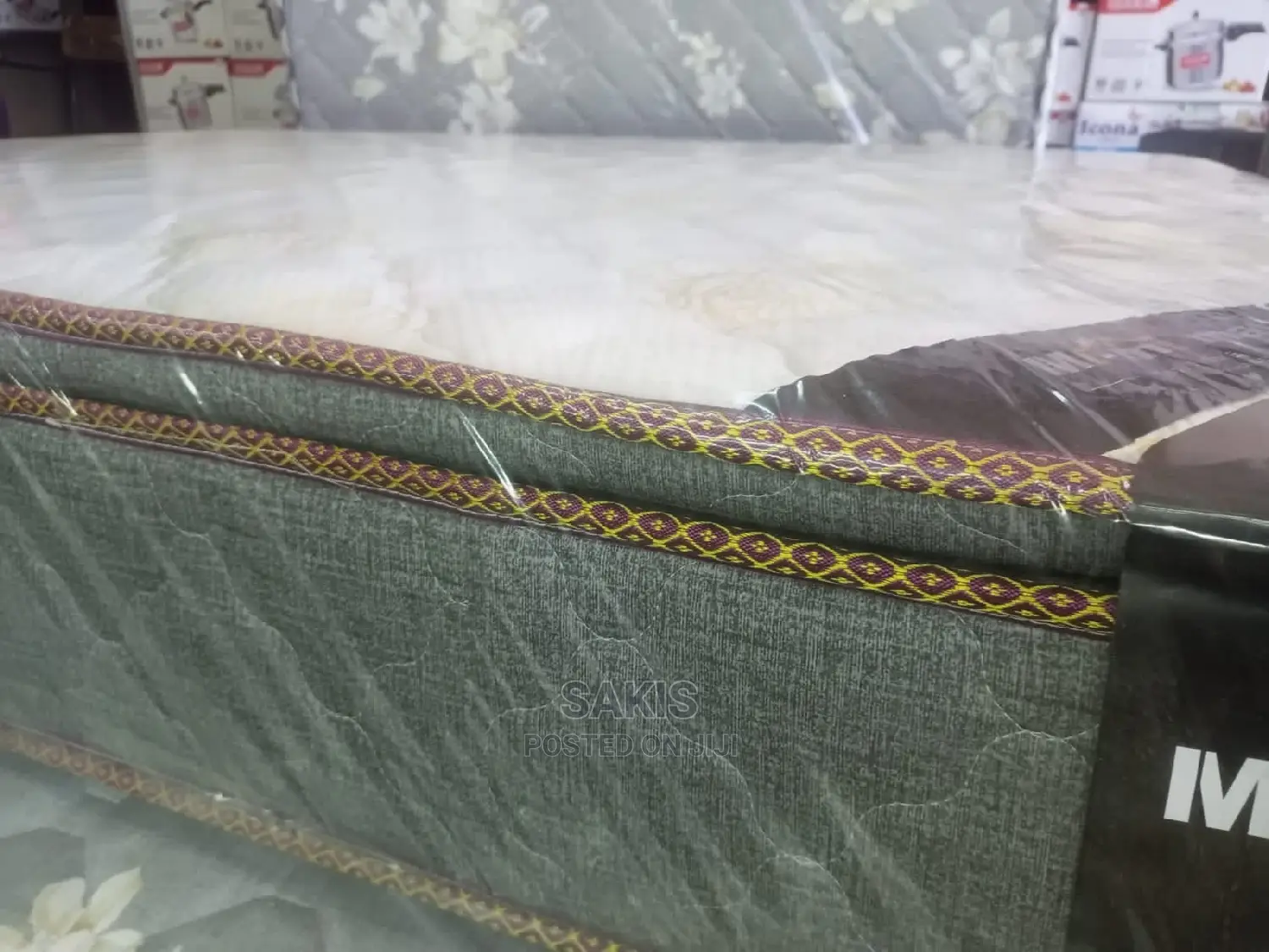 Jiseti! 10inch 5 X 6 Pillow Top Spring Mattresses! 10 Years