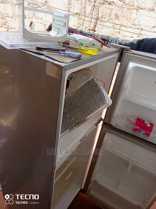 Fridge Repairs - thumbnail 2