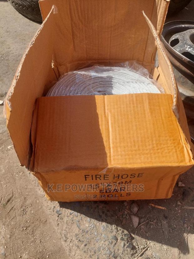 Unboxed 1.5 Inch 30m Water Pipe - main view