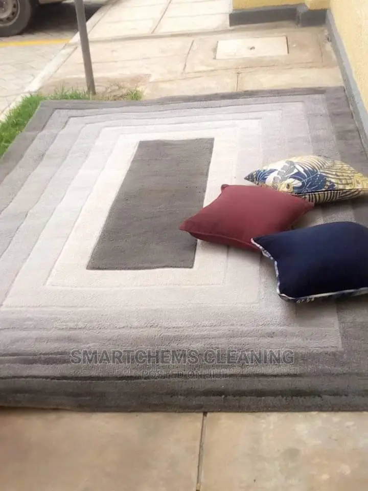Cleaning of Seats Couches