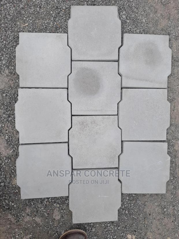 Concrete Interlocking Tiles - thumbnail 2