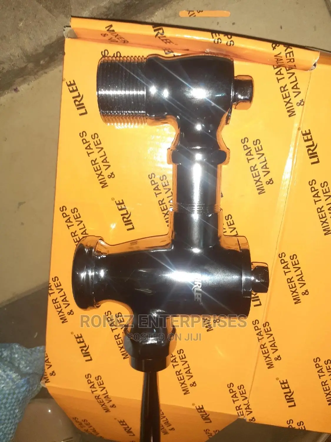 Flush Valve Urinal 1"1/4