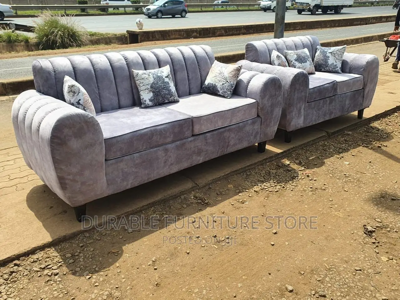 5 Seater Sofa 3-2