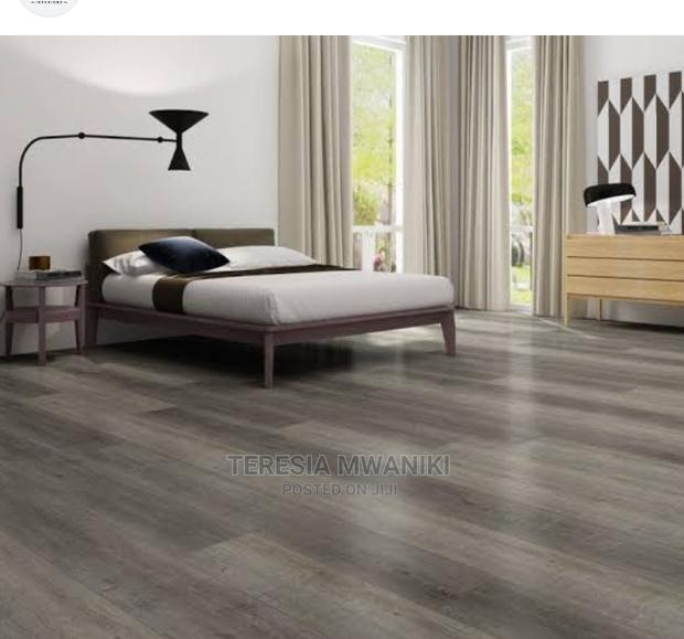 Laminated Flooring for High Traffic Area - thumbnail 2