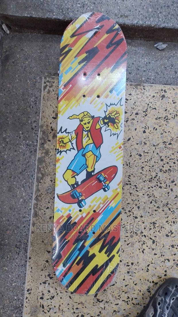 Skateboards ° Skateboards, Skateboard for Kids at Offer. - main view