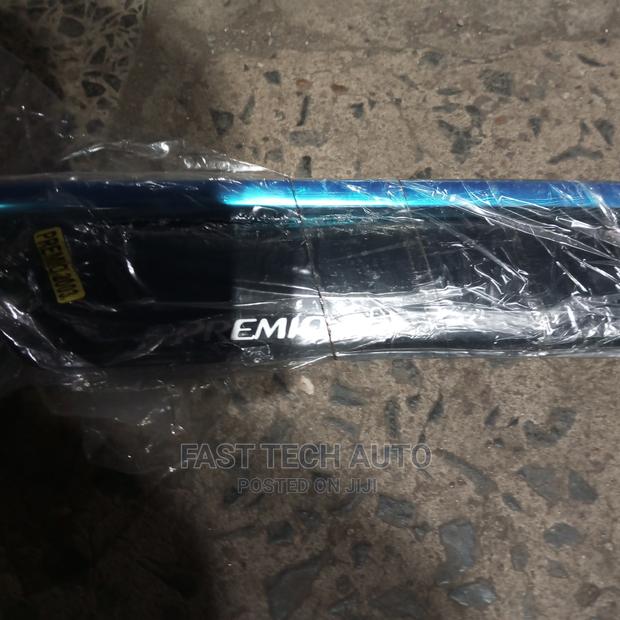 Premio 240 Wind Breakers