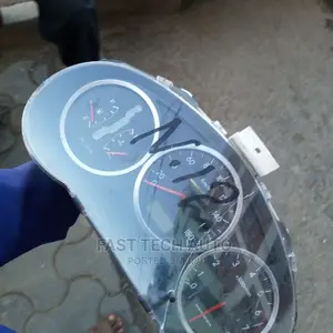Subaru Impreza N12 Clock