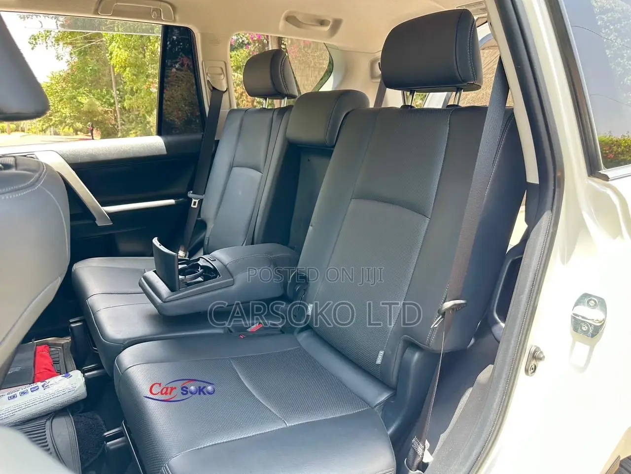 Toyota Land Cruiser Prado 2018 White