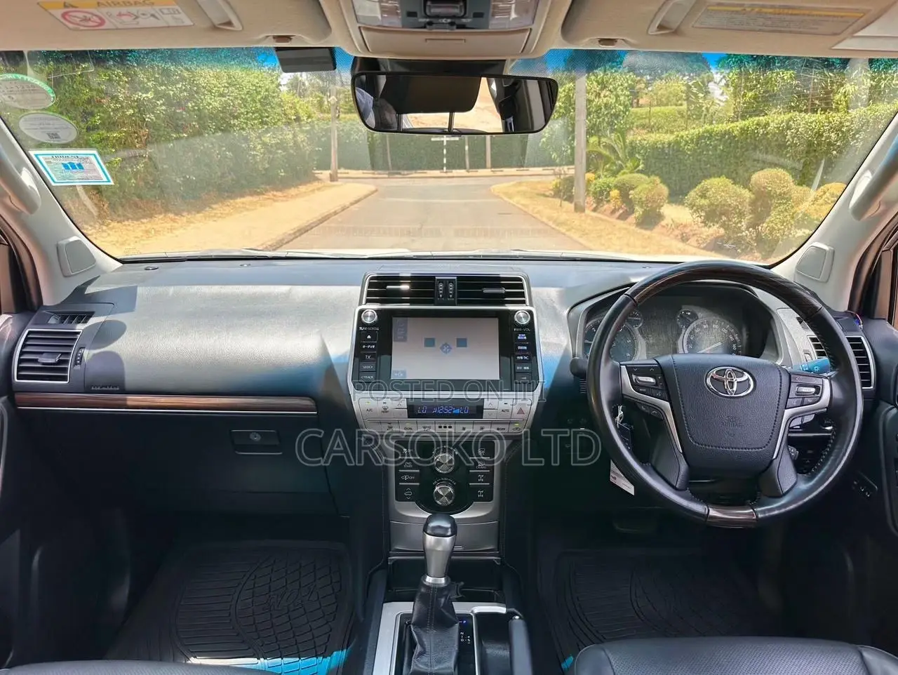 Toyota Land Cruiser Prado 2018 White