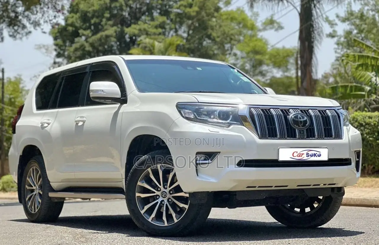 Toyota Land Cruiser Prado 2018 White