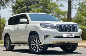 Toyota Land Cruiser Prado 2018 White