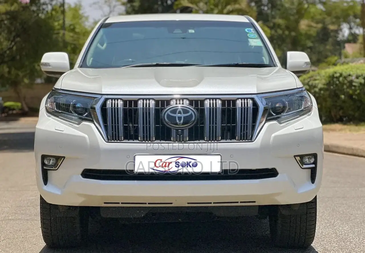 Toyota Land Cruiser Prado 2018 White