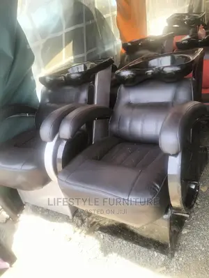 Shamboo Unit , Chair and Sink