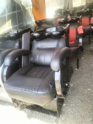 Shamboo Unit , Chair and Sink