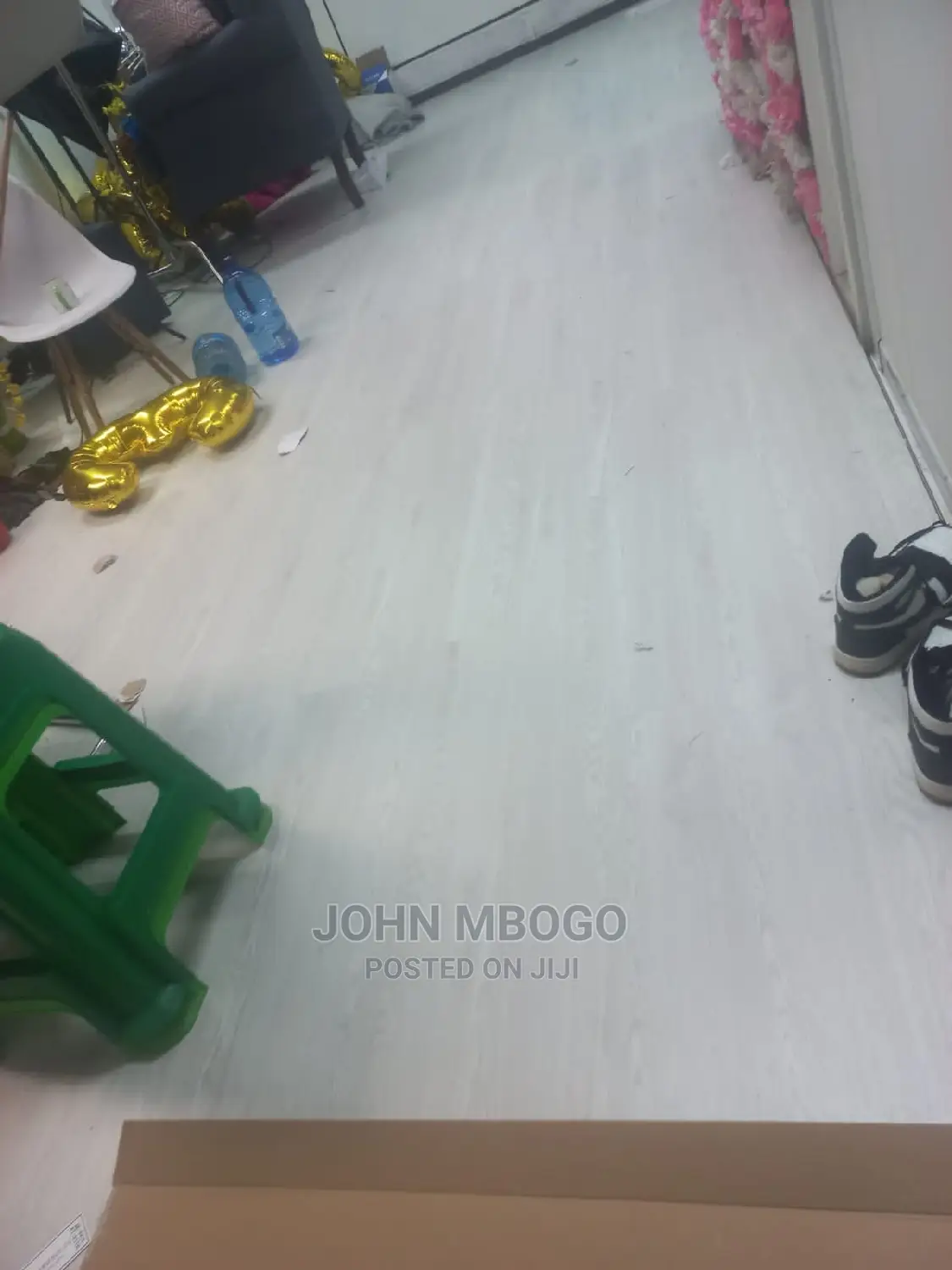 Classic Laminate Floor