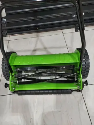 Manual Lawn Mower