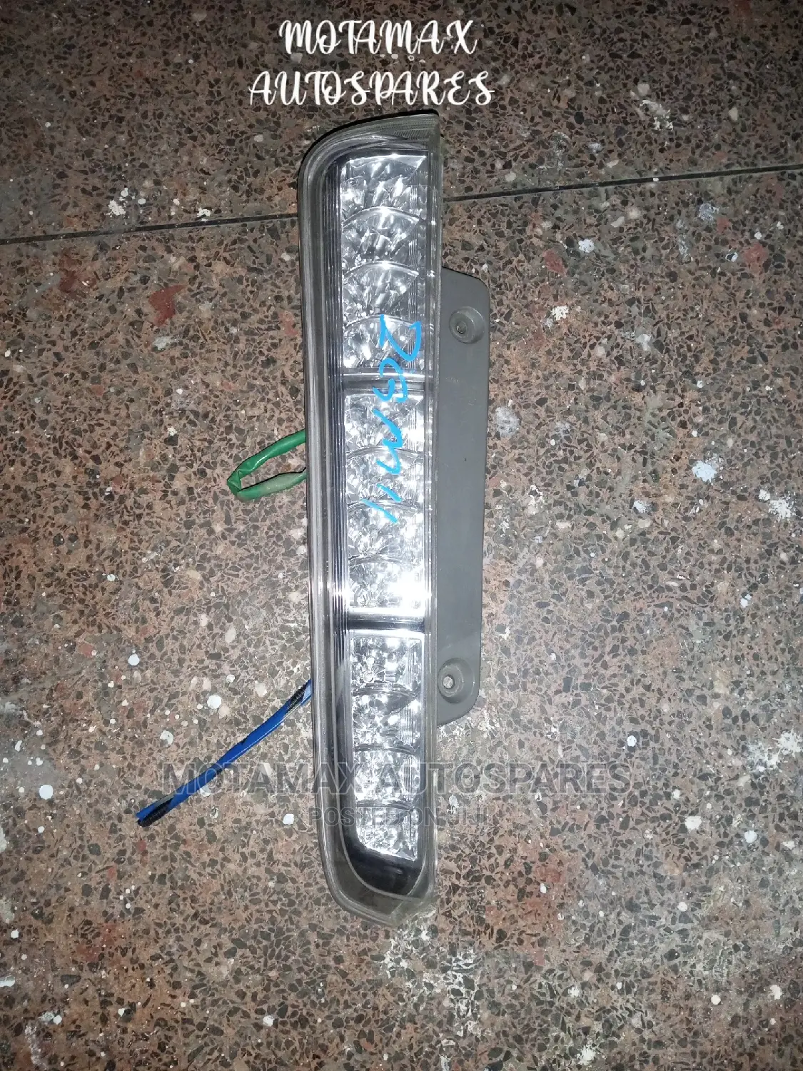 Toyota Isis 2011 Tail Light