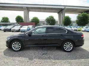 Volkswagen Passat 2016 Matt Black