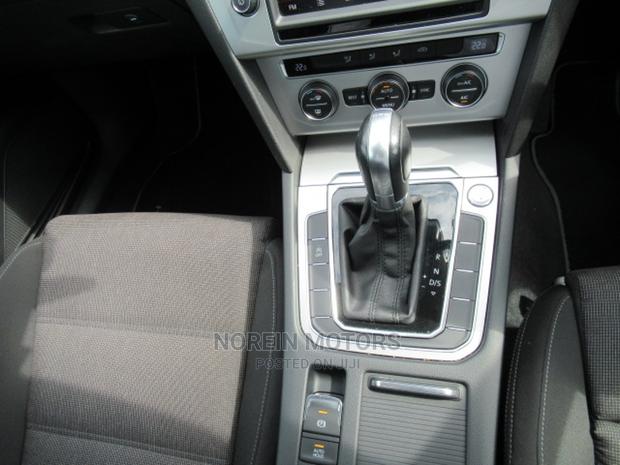 Volkswagen Passat 2016 Matt Black - thumbnail 10