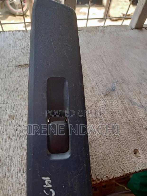 Mitsubishi Single Switch