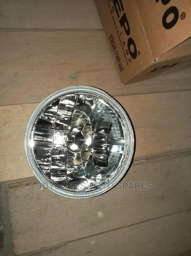 Landcruiser Round Headlamp/Headlight - thumbnail 2