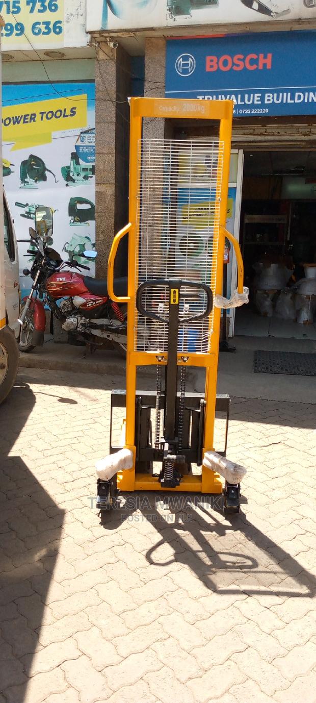 Manual Stacker - thumbnail 3