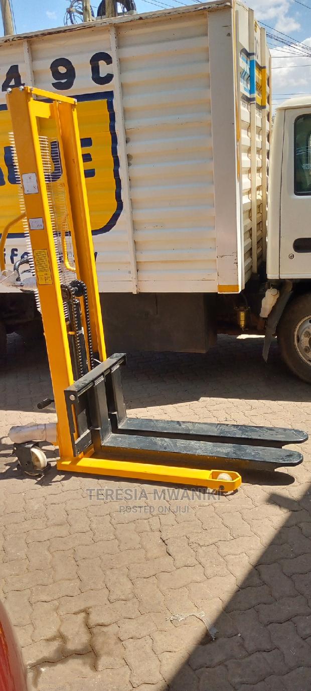 Manual Stacker - thumbnail 4