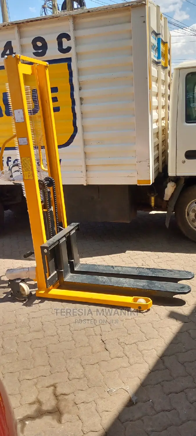 Manual Stacker