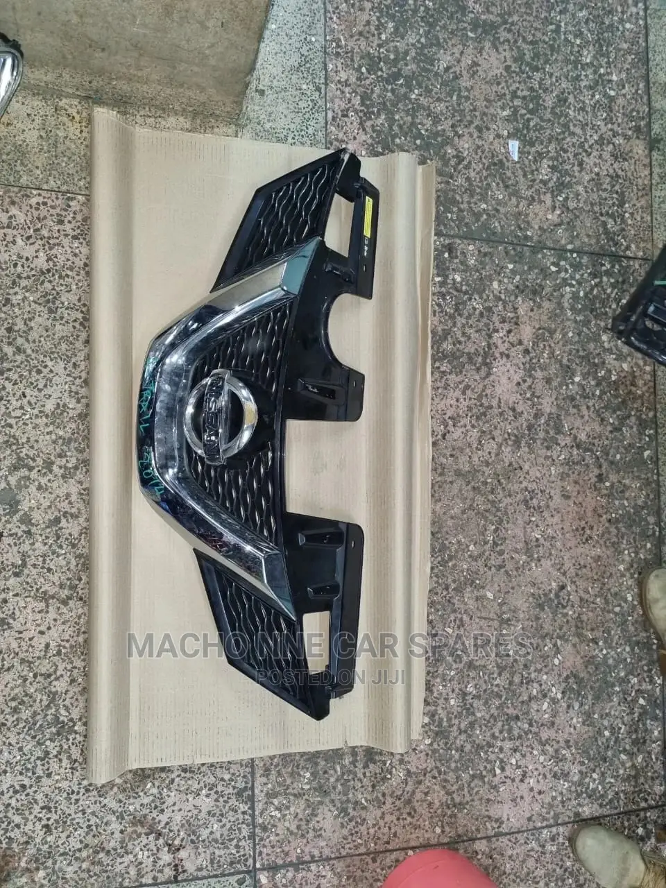 Nissan X Trail Nt 32 2014 Grill