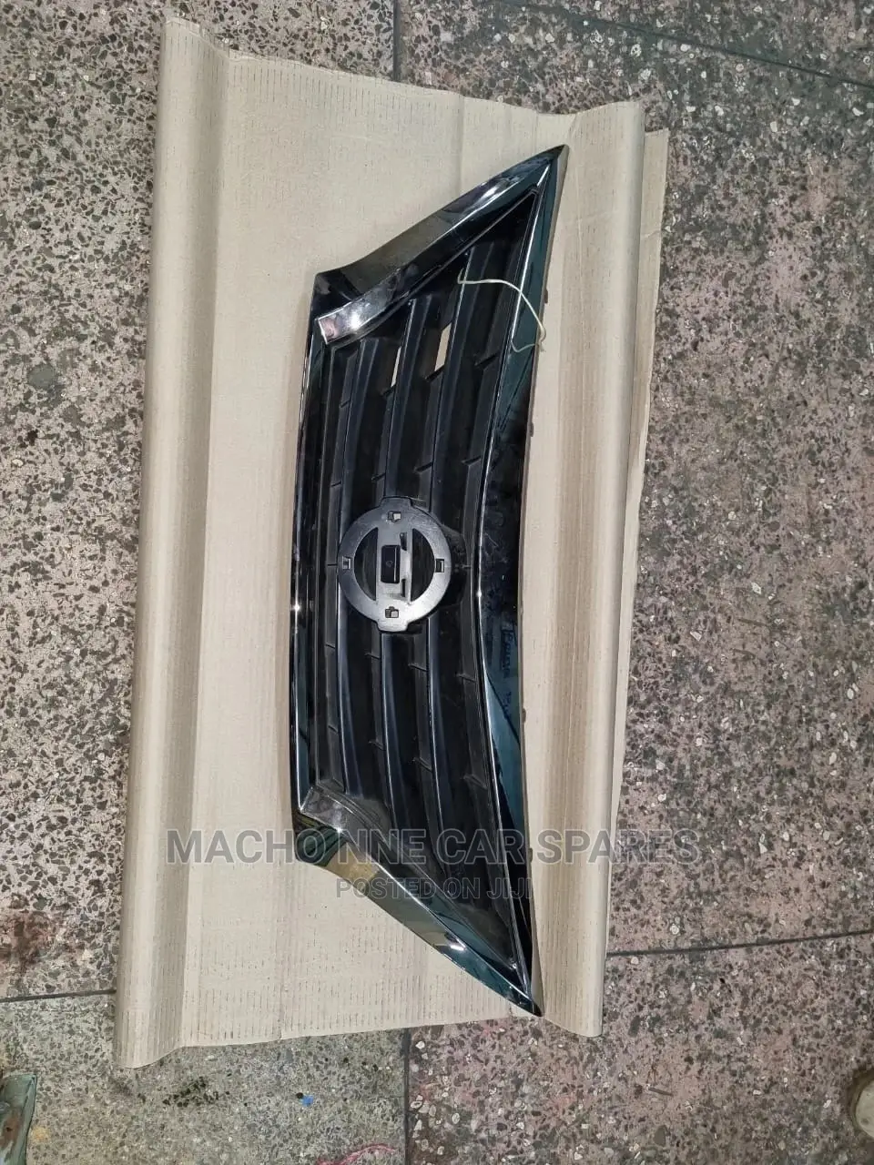 Nissan Teana 2013 Grill