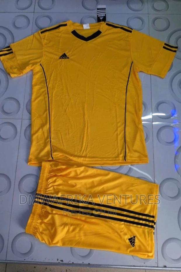 Kids Football Uniforms - thumbnail 6