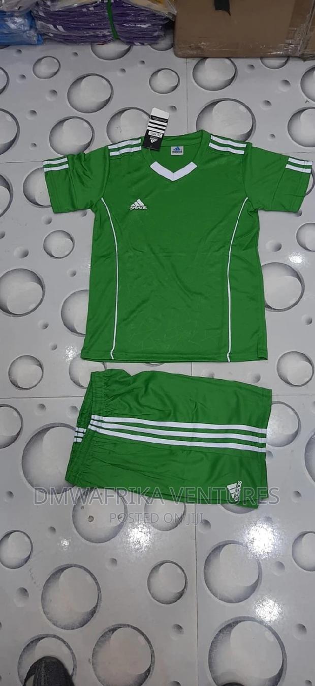 Kids Football Uniforms - thumbnail 5