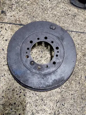 Rear Drums Land Cruiser 75,78,79 Available.