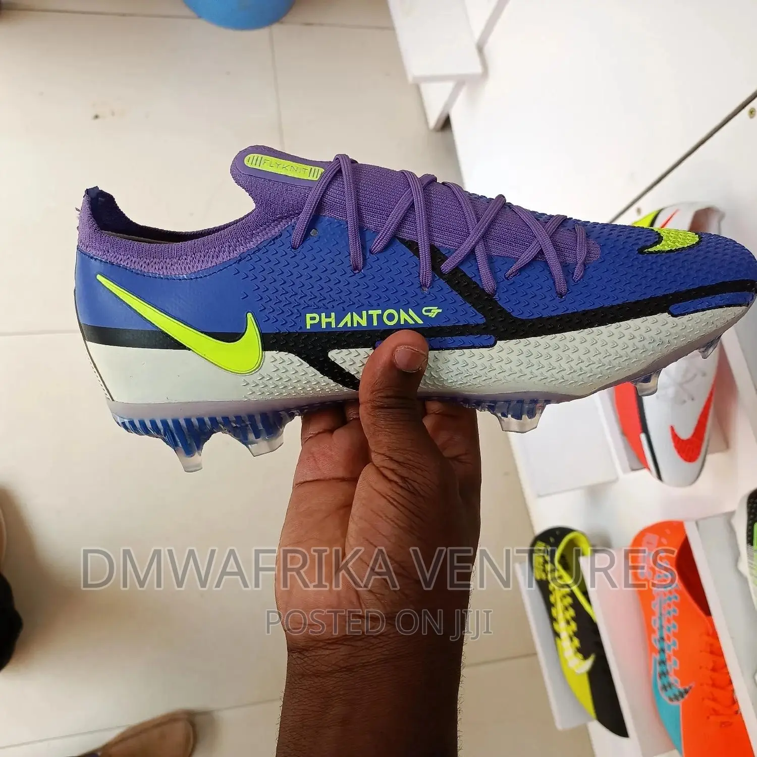 Nike Phantom FLYKNIT