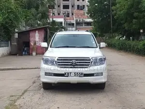 Toyota Land Cruiser 2008 White